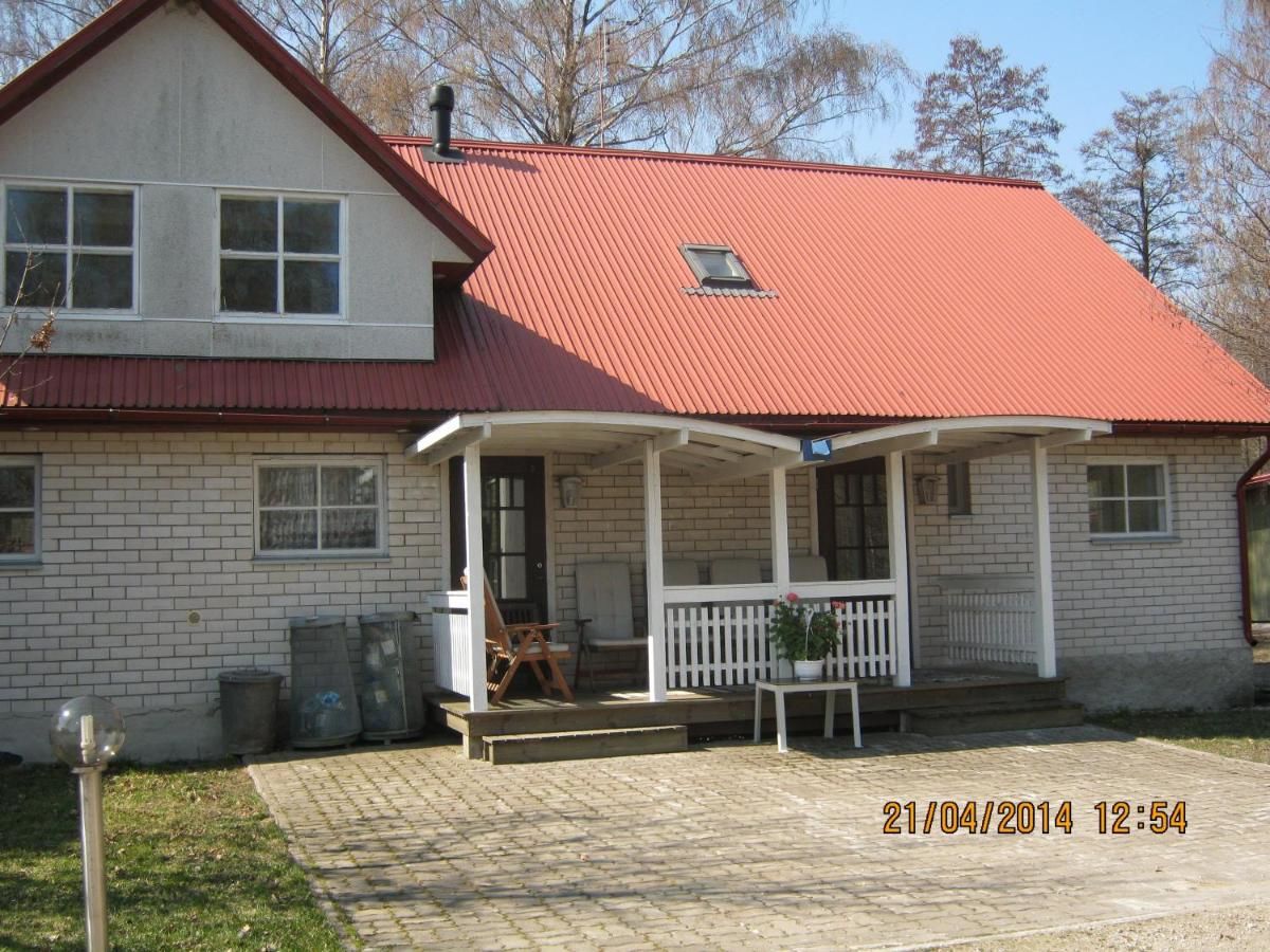 Гостевой дом Merellinen Kalda Talu Holiday Farm Sutu-8